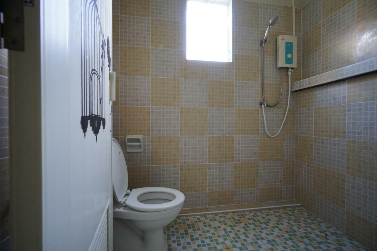 Appartement Baan Malee à Phuket Extérieur photo
