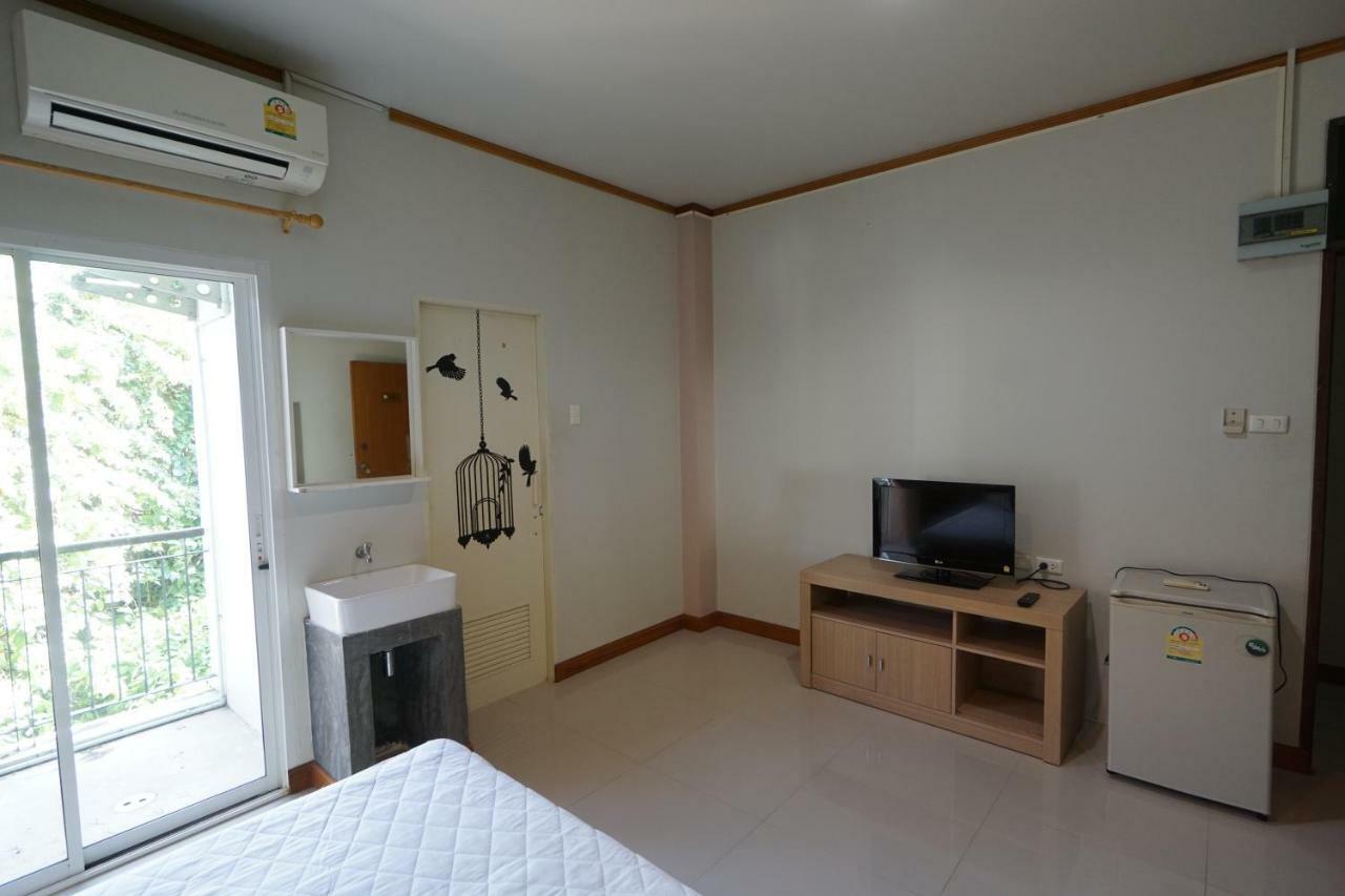 Appartement Baan Malee à Phuket Extérieur photo